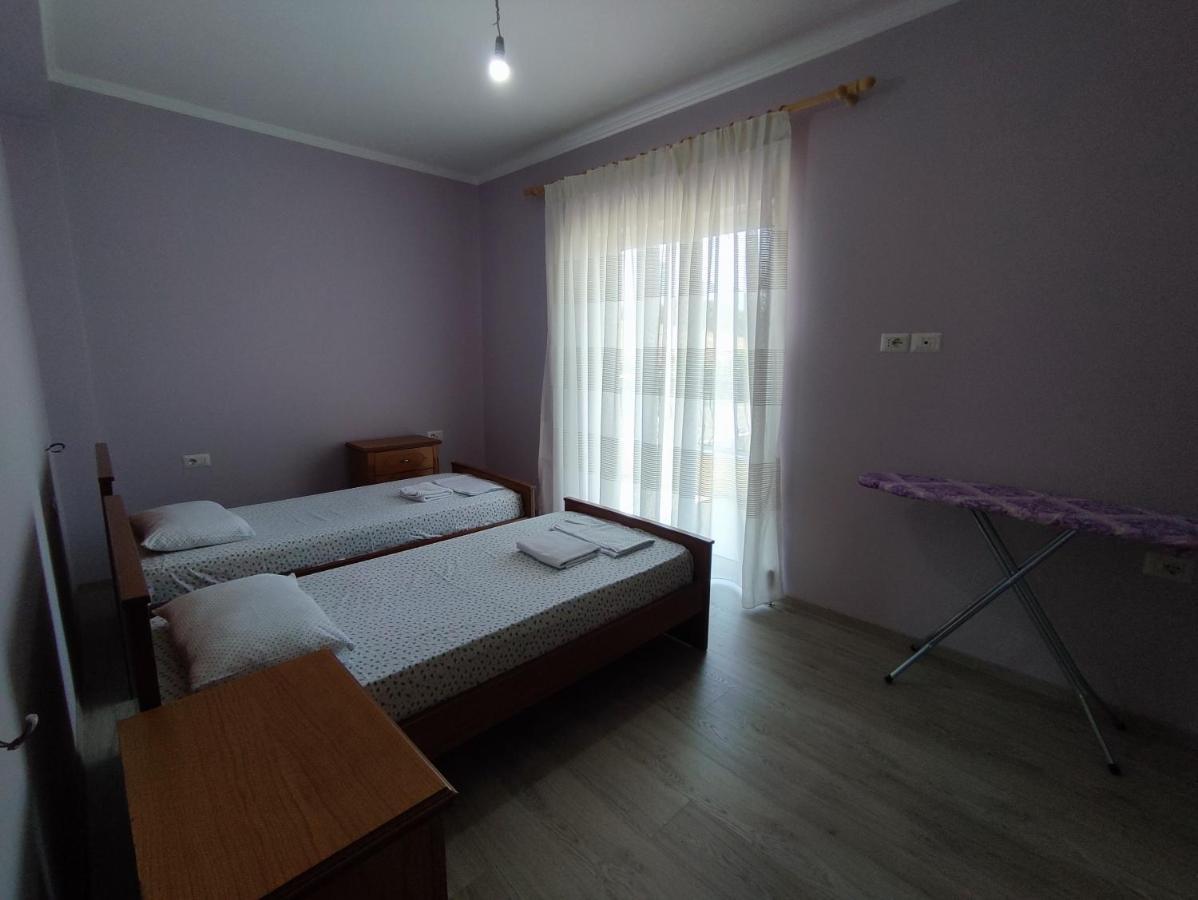Cheerful 2 Bedroom Villa With Free Parking. Gjirokastër 외부 사진